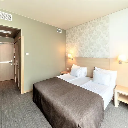 Rixwell Elefant 4*