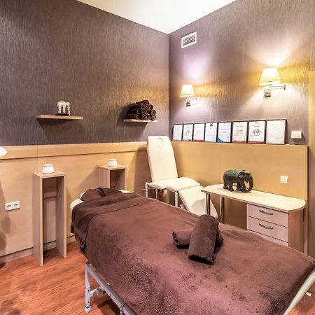 Hotel Rixwell Elefant 4*