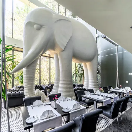 Rixwell Elefant Otel 4*