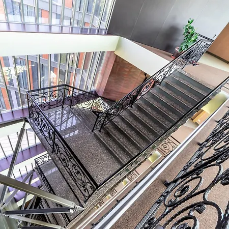 Otel Rixwell Elefant 4*