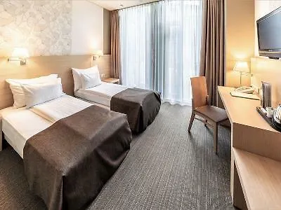 Otel Rixwell Elefant 4*