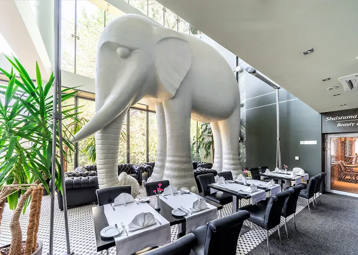 Rixwell Elefant Hotel 4*