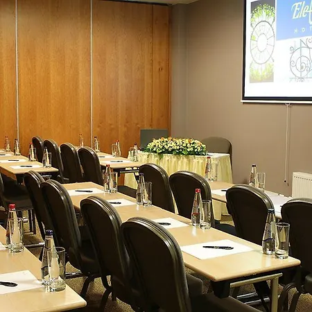 Rixwell Elefant Готель Рига