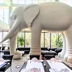 Rixwell Elefant