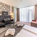 Rixwell Elefant 4* Рига